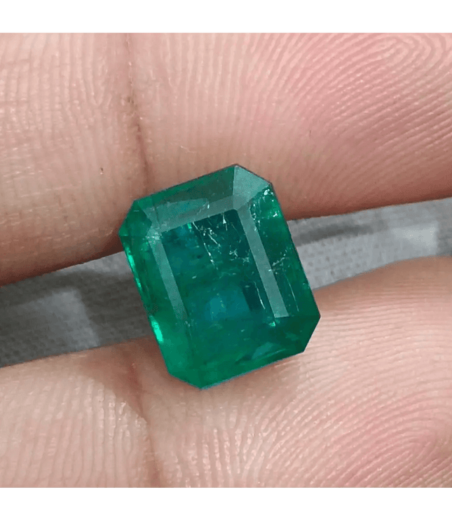 6.17ct Deep Green Zambian Emerald, Natural Gemstone - SMSGEMS 