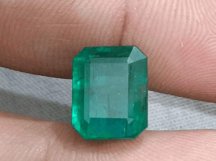 6.17ct Deep Green Zambian Emerald, Natural Gemstone - SMSGEMS 