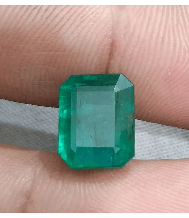 6.17ct Deep Green Zambian Emerald, Natural Gemstone - SMSGEMS 