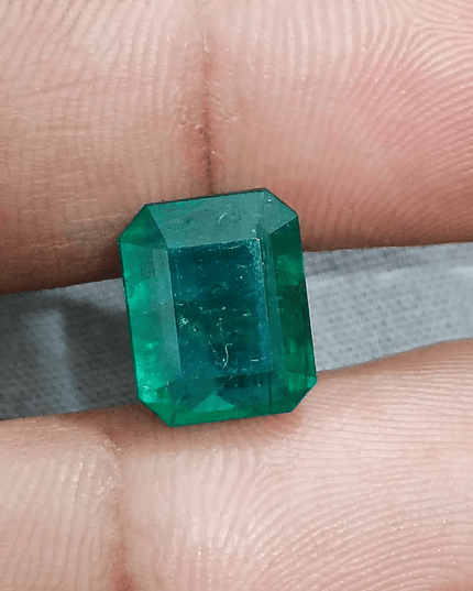6.17ct Deep Green Zambian Emerald, Natural Gemstone - SMSGEMS 