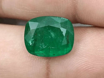 6.42ct Deep Green Emerald, Natural Earth Mined Gemstone - SMSGEMS 