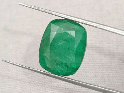 6.42ct Deep Green Emerald, Natural Earth Mined Gemstone - SMSGEMS 