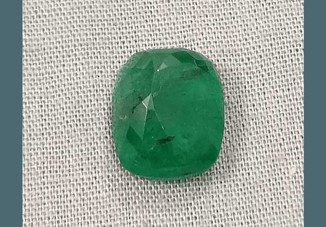 6.42ct Deep Green Emerald, Natural Earth Mined Gemstone - SMSGEMS 