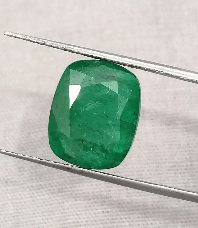 6.42ct Deep Green Emerald, Natural Earth Mined Gemstone - SMSGEMS 