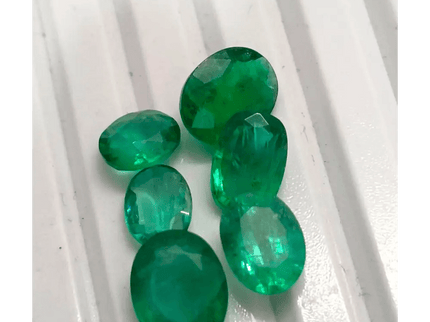6.65ct Zambian Emerald Parcel, 100% Natural Gems - SMSGEMS 