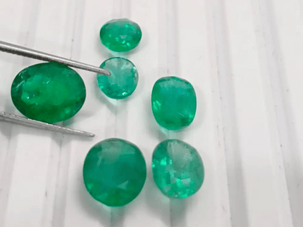 6.65ct Zambian Emerald Parcel, 100% Natural Gems - SMSGEMS 