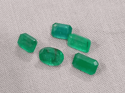 6.87ct Emerarld Parcel, Natural Emeralds - SMSGEMS 