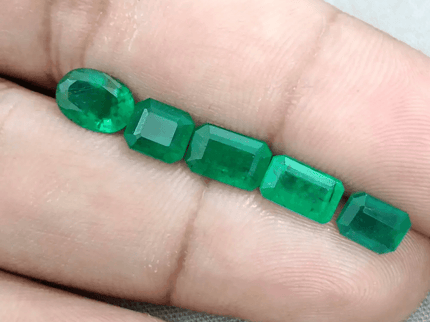 6.87ct Emerarld Parcel, Natural Emeralds - SMSGEMS 