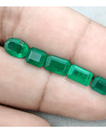6.87ct Emerarld Parcel, Natural Emeralds - SMSGEMS 