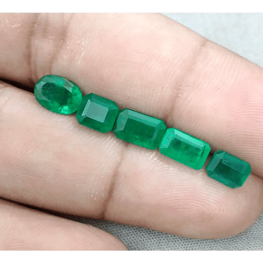 6.87ct Emerarld Parcel, Natural Emeralds - SMSGEMS 
