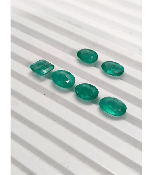 8.38ct Zambian Emerald Lot, 100% Natural Gems - SMSGEMS 