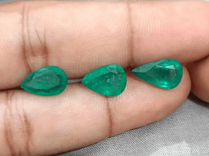 8.63ct Pear Cut Emerald Parcel , 100% Natural Earth Mined Gemstones - SMSGEMS 