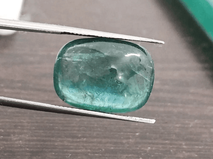 8.75ct Cabochon Cut Zambian Emerald, 100% Natural Gemstone - SMSGEMS 