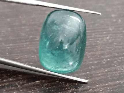 8.75ct Cabochon Cut Zambian Emerald, 100% Natural Gemstone - SMSGEMS 