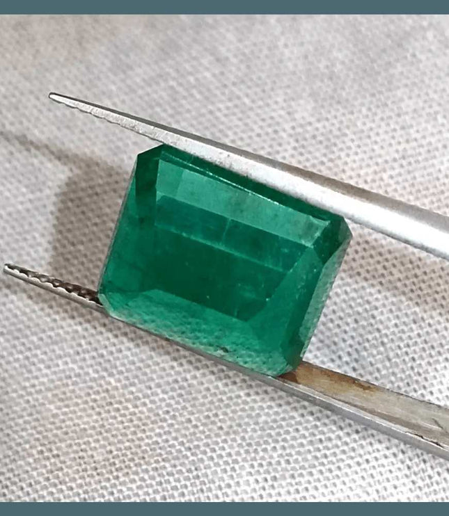 8.89ct Deep Vivid Green Zambian Emerald, Natural Emerald. - SMSGEMS 
