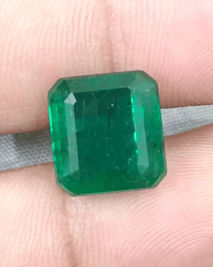 8.89ct Deep Vivid Green Zambian Emerald, Natural Emerald. - SMSGEMS 