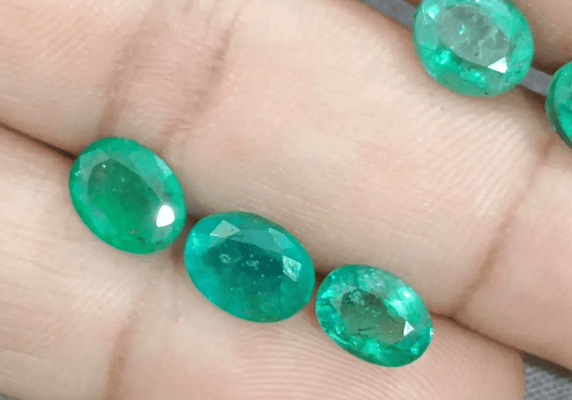 9.36ct Quality Emerald Parcel, Natural Gemstones - SMSGEMS 