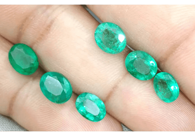 9.36ct Quality Emerald Parcel, Natural Gemstones - SMSGEMS 