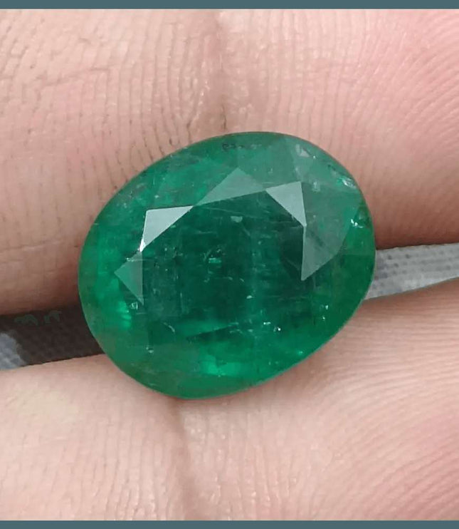 9.94ct Deep Green Zambian Emerald, Natural Gemstone - SMSGEMS 