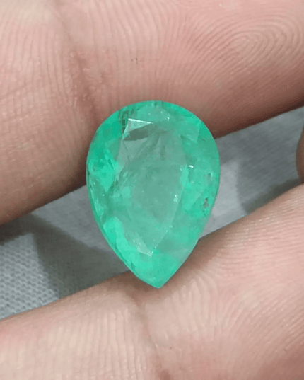 9.99ct Colombian Emerald, 100% Natural Gemstone - SMSGEMS 