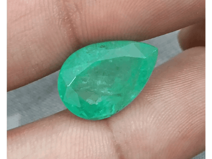 9.99ct Colombian Emerald, 100% Natural Gemstone - SMSGEMS 