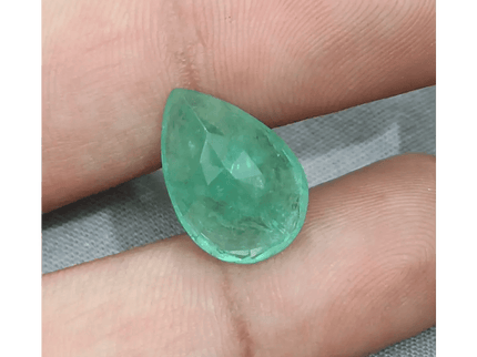 9.99ct Colombian Emerald, 100% Natural Gemstone - SMSGEMS 