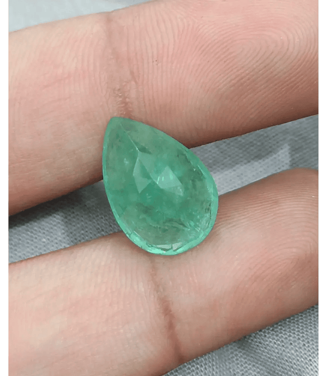 9.99ct Colombian Emerald, 100% Natural Gemstone - SMSGEMS 