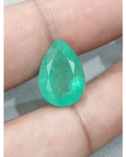 9.99ct Colombian Emerald, 100% Natural Gemstone - SMSGEMS 