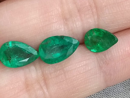 4.54ct Pear cut Natural Swat Emerald parcel.