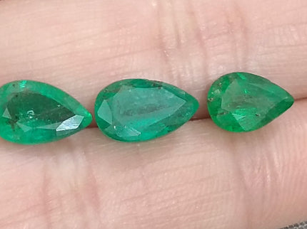 4.54ct Pear cut Natural Swat Emerald parcel.