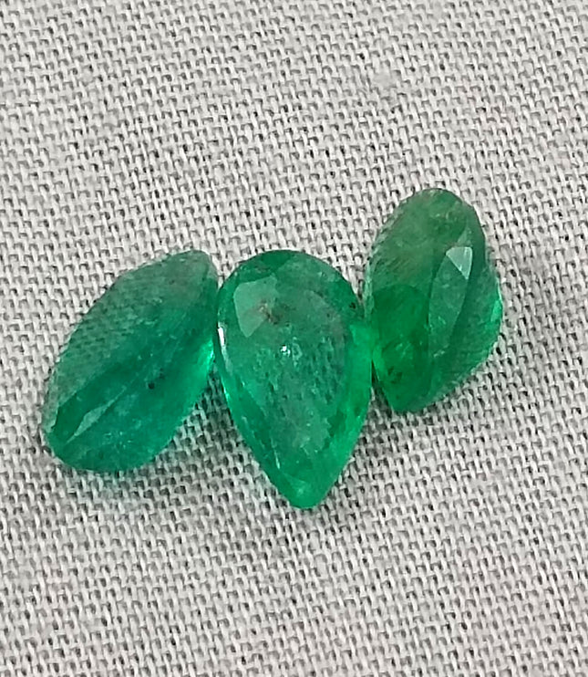 4.54ct Pear cut Natural Swat Emerald parcel.