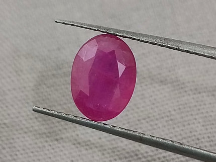 Certified 1.38ct Untreated Natural Mozambique Ruby Stone.