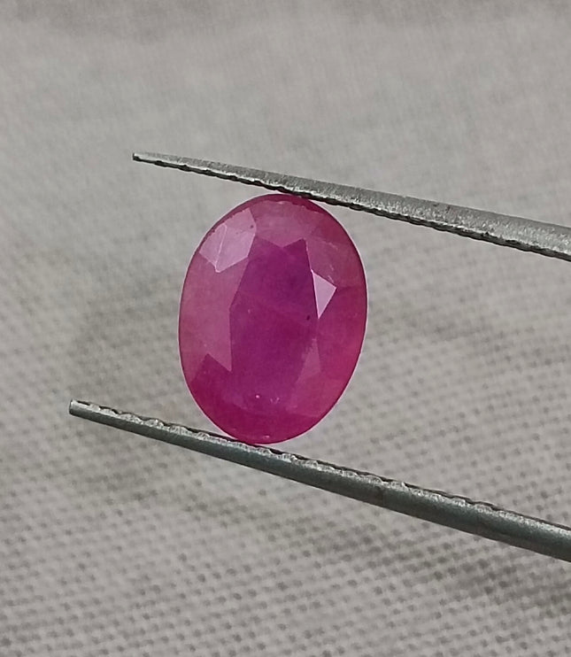 Certified 1.38ct Untreated Natural Mozambique Ruby Stone.