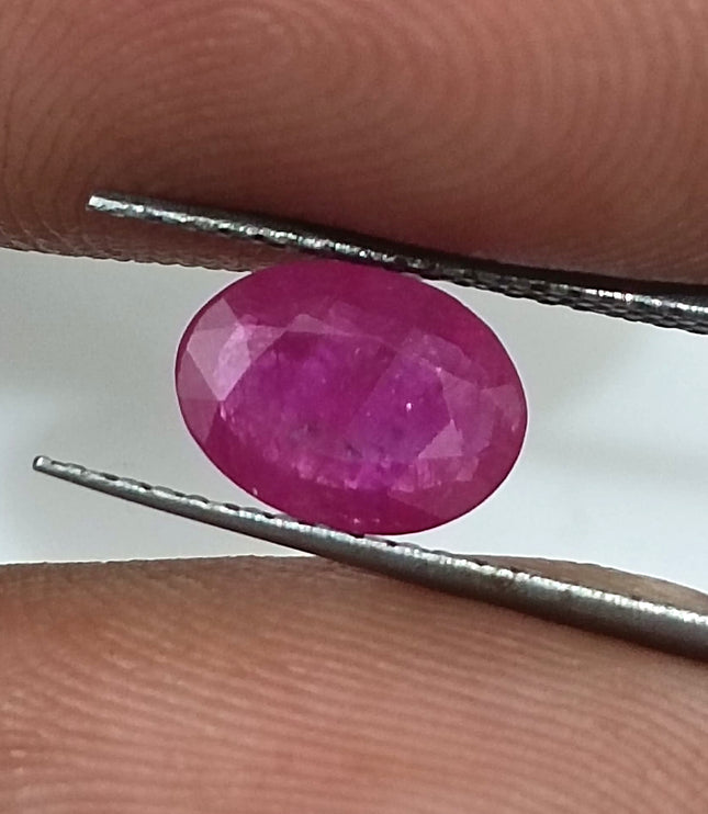 Certified 1.38ct Untreated Natural Mozambique Ruby Stone.