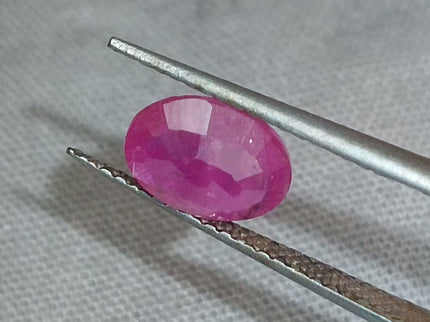 Certified 1.38ct Untreated Natural Mozambique Ruby Stone.