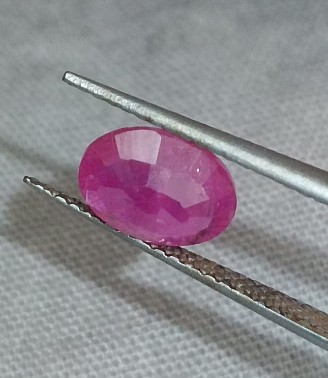 Certified 1.38ct Untreated Natural Mozambique Ruby Stone.