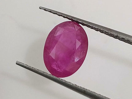 Certified 1.38ct Untreated Natural Mozambique Ruby Stone.