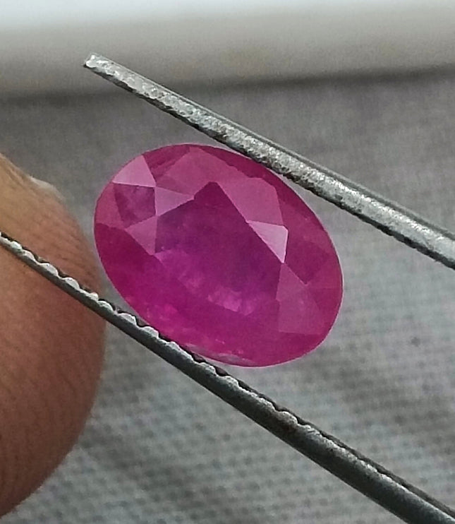 Certified 1.33ct Untreated Natural Mozambique Ruby Stone.