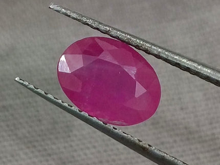 Certified 1.33ct Untreated Natural Mozambique Ruby Stone.
