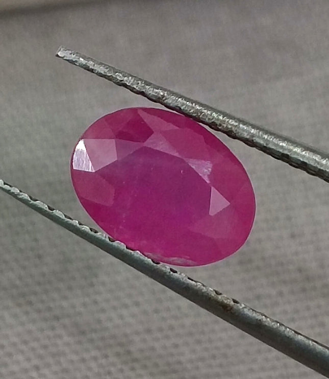 Certified 1.33ct Untreated Natural Mozambique Ruby Stone.