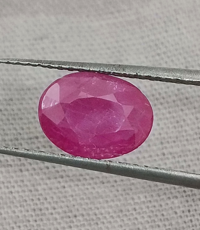 Certified 1.63ct Untreated Natural Mozambique Ruby Stone.