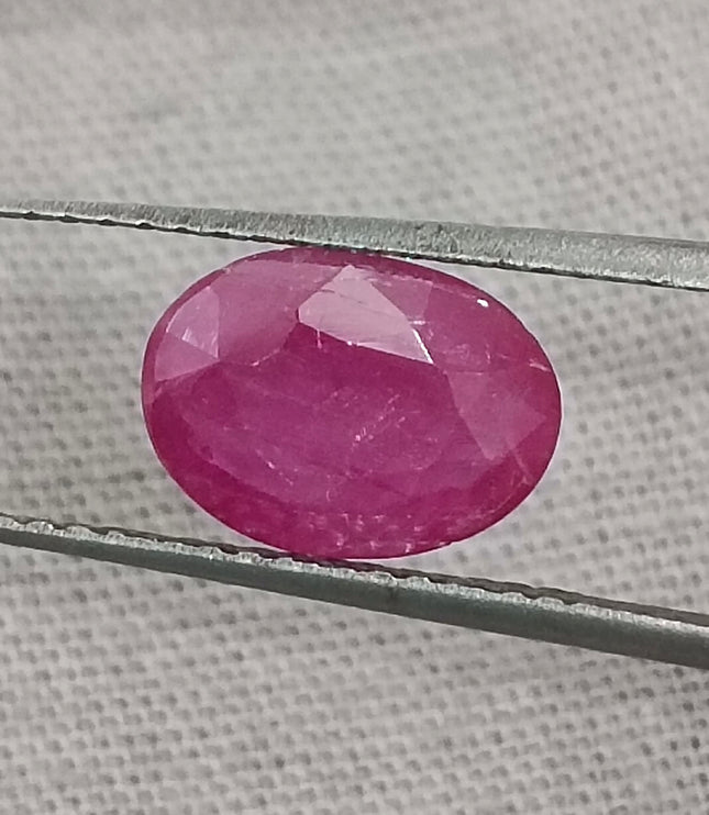 Certified 1.63ct Untreated Natural Mozambique Ruby Stone.