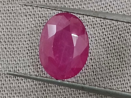 Certified 1.63ct Untreated Natural Mozambique Ruby Stone.