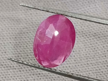 Certified 1.63ct Untreated Natural Mozambique Ruby Stone.