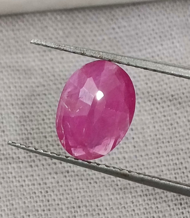 Certified 1.63ct Untreated Natural Mozambique Ruby Stone.