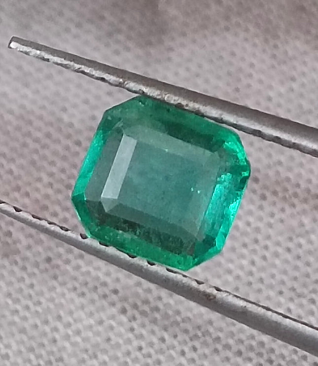 Zambian Emerald 1.06ct Medium Light Green Certified Natural Gemstone