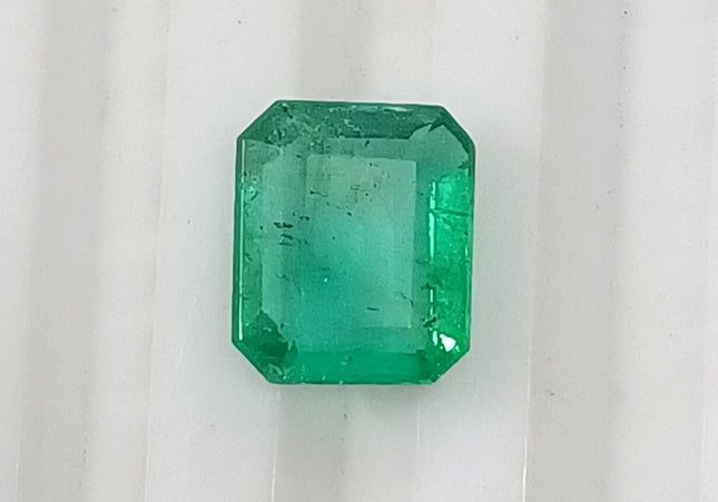 GSI Certified 1.06ct Spring Green Emerald, Natural Earth mined Gemstone