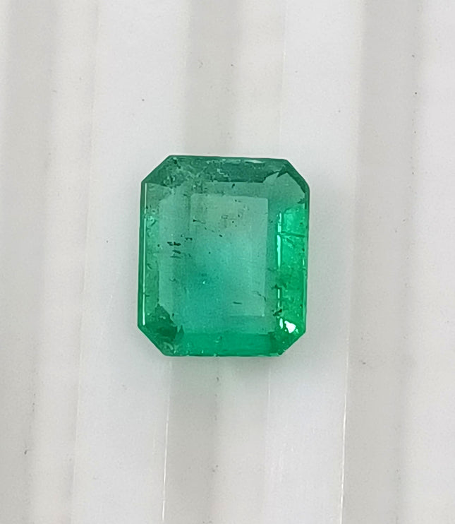GSI Certified 1.06ct Spring Green Emerald, Natural Earth mined Gemstone
