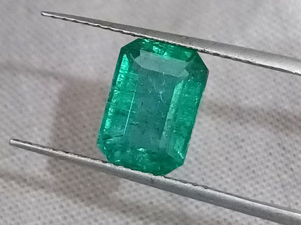Certified 2.14ct Zambian Emerald, Natural Medium Deep Green Gemstone.