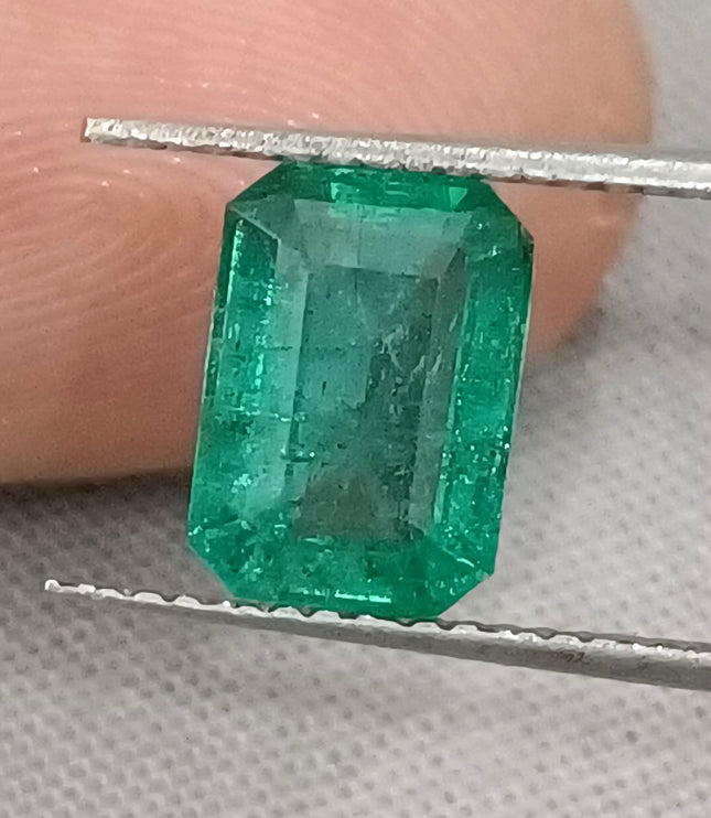 Certified 2.14ct Zambian Emerald, Natural Medium Deep Green Gemstone.